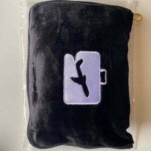 NEW EverSnug Black Velvet Travel Blanket